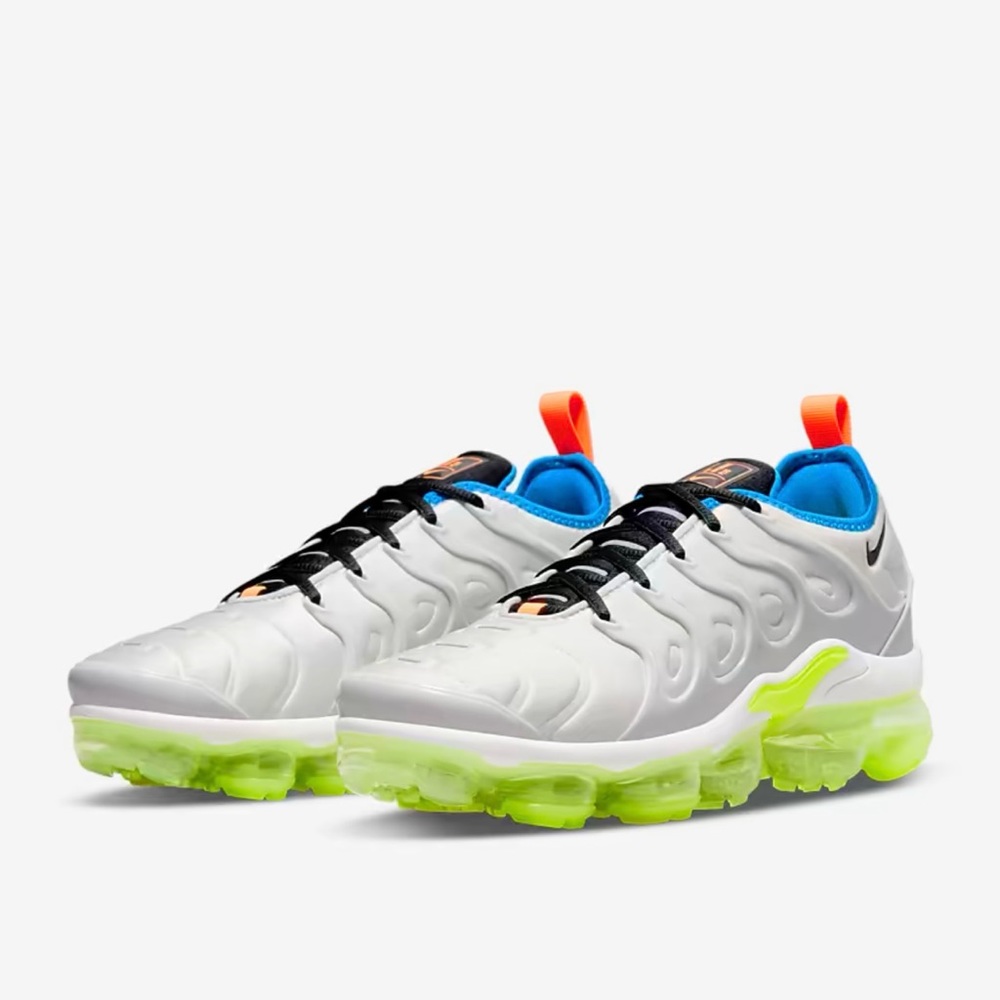 Nike Womens Air VaporMax Plus DQ4695-001 size 8 athletic sports gym running - Picture 5 of 15